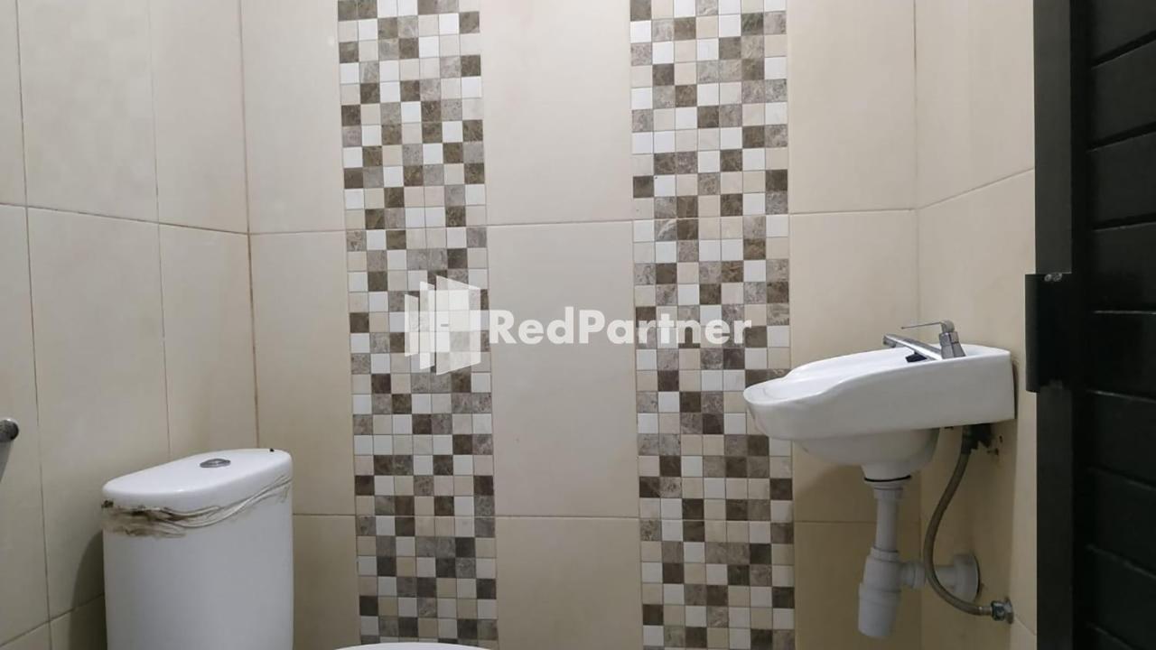Hotel Samrat Palu Ngoại thất bức ảnh